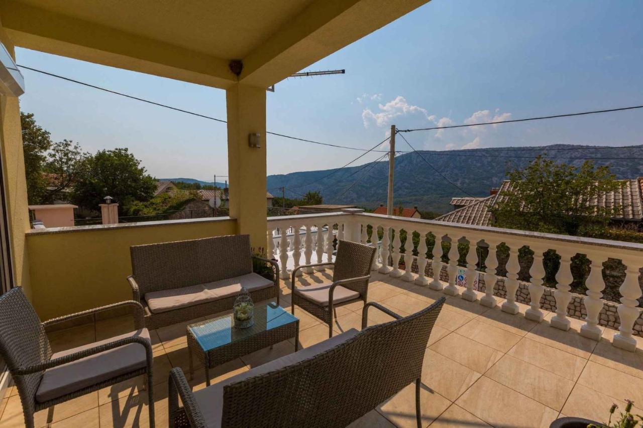 Holiday Home In Grizane 39285 Zewnętrze zdjęcie